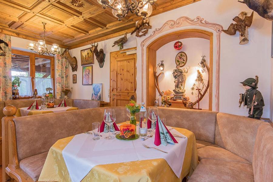 Hotel - Pension Oetzmooshof Sankt Johann im Pongau Bagian luar foto